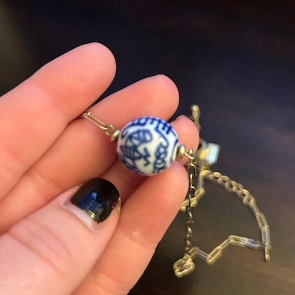 boutique necklace - Picture 3 of 4